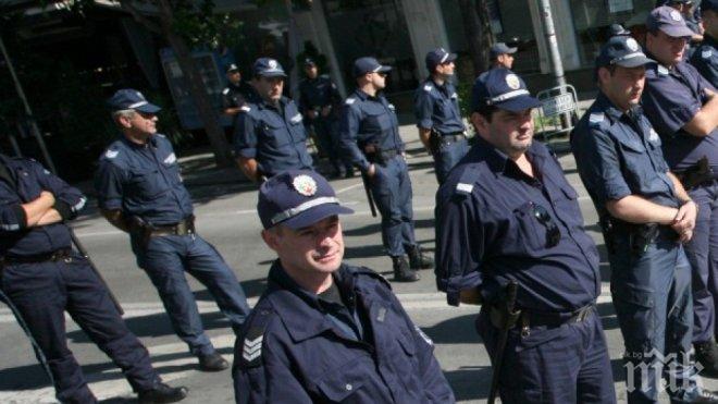 Чешки полицаи на помощ на българските си колеги в морските курорти