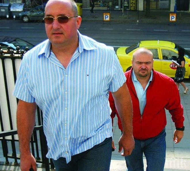 Скандал! Собственикът на фирмата, поддържаща асансьора-убиец, прехвърли целия си бизнес и избяга като братя Галеви