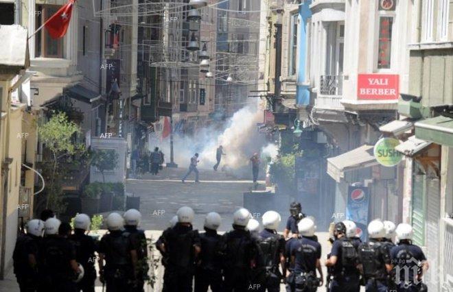 Брюксел призова турското правителство да успокои напрежението