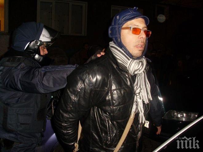 Журналистът Кристиян Коев пред ПИК: Заплашиха ме заради сигнал срещу бившия шеф на полицията в Бургас                                                                                                                                                                                                                                                                            