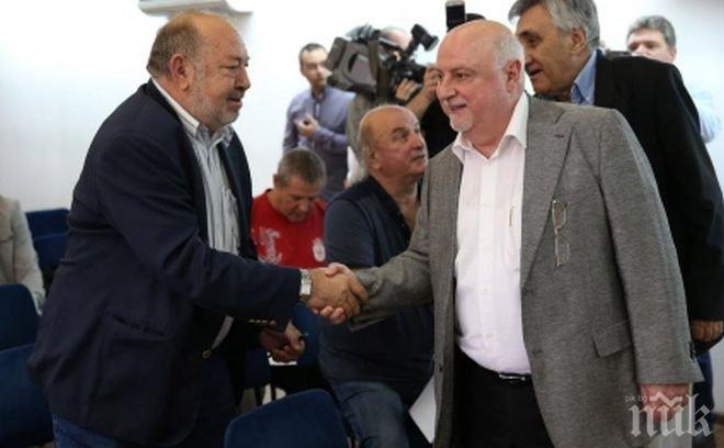 Баждеков: До края на месеца ще има яснота около новите и напускащите