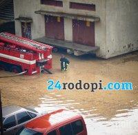 В град Дебелец има повече от 100 пострадали къщи