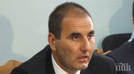 цветан цветанов държавата абдикирала