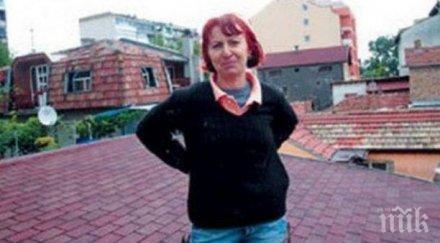 очевидка държах тавана водата беше шията токът пращеше