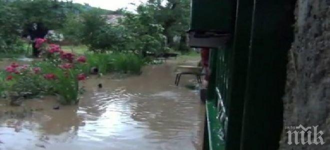 Евакуират туристите от 6 хотела в Албена