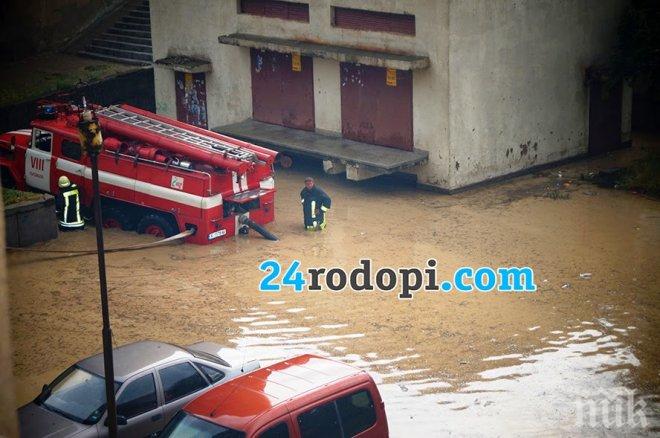 В град Дебелец има повече от 100 пострадали къщи