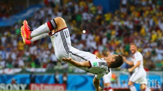 Миро Клозе влезе в историята, нареди се до Пеле и Уве Зеелер