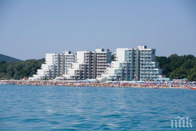 Евакуираха по въздух с Кугър бедстващ турист в Албена