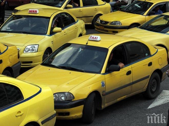 Извозват безплатно бедстващи от кв. „Аспарухово“ до близки и роднини