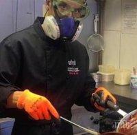 лютият сос света приготвя противогаз