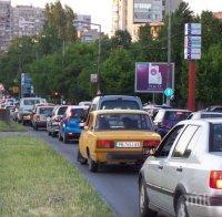 Огромно задръстване на магистрала „Хемус” на входа на София