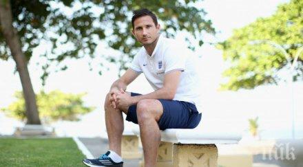 франк лампард мълчи бъдещето