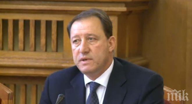 Ангел Найденов контраатакува - загатва за далавери на ГЕРБ