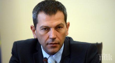 пускат пощенска марка посветена дипломатическите отношения индия