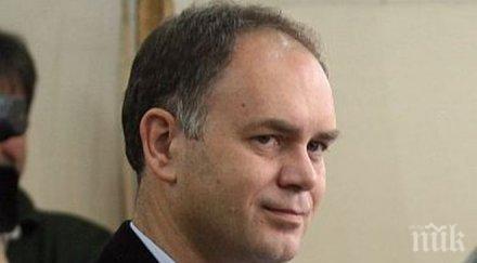 кадиев треньорът италия подаде оставка без анализи новата обстановка