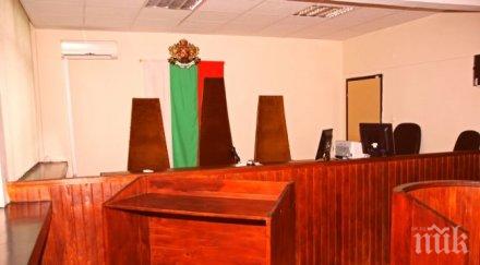 прокурор беше уличен плагиатство