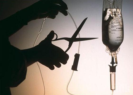 Французинът Венсан Ламбер ще продължава да получава лечение