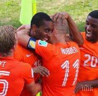 Холандия срещу Мексико или поредната порция тотален футбол за феновете