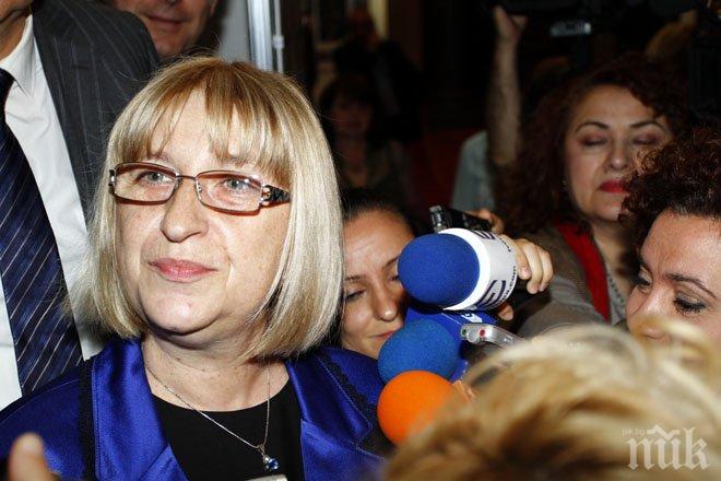 Цецка Цачева: Не сме обсъждали името на следващ премиер