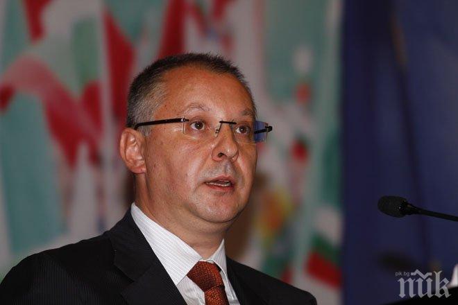 Жега на Позитано 20! БСП решава в понеделник съдбата на Станишев! Драгомир Стойнев, Миков и Янаки - фаворити за лидерския пост!