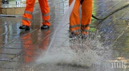 започва миенето столичните улици