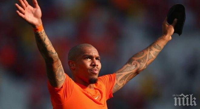 Найджъл де Йонг пропуска останалите мачове на Холандия на Мондиала