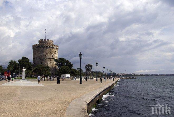 Шок! Пребиха професор заради политически убеждения