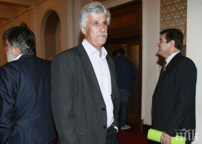 Емил Георгиев се закле на мястото на Станишев като депутат