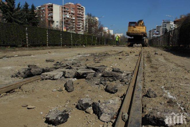 42 000 лeвa глоба на ден за некачествен ремонт на бул. България