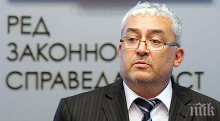 скандал закопчаха колата дясната ръка яне янев псува общинарите благоевград