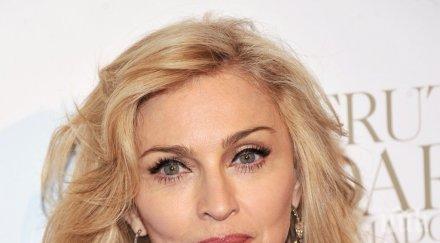 топ прически холивуд дамите снимки