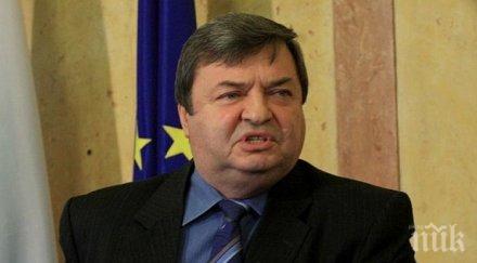 георги божинов станишев води сам хорото