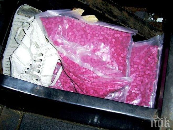 Митничари заловиха холандец с дрога за над 500 хил. лв. на Капитан Андреево
