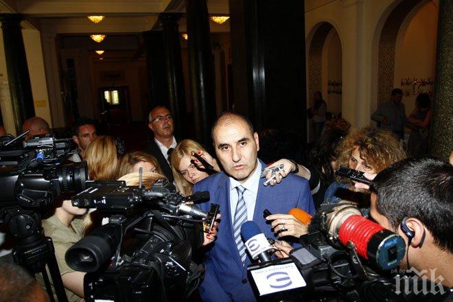 Цветан Цветанов: Мога да успокоя Бареков, ще бъда в листите на ГЕРБ! А той няма идентичност и не съм сигурен, че ще влезе в парламента!