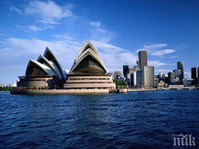 Обвиниха премиера на Австралия, че отказал убежище на бежанци