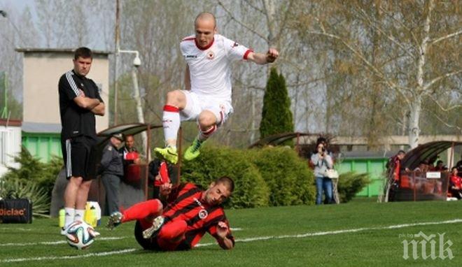 Локомотив София с 5 гола в контрола