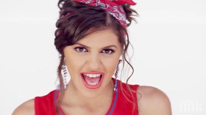 Михаела Филева ще пее пред Народния театър
