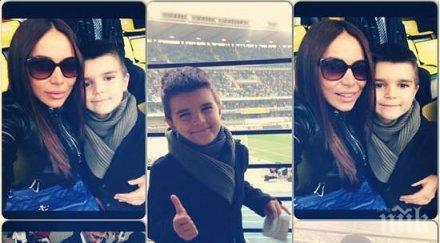 фолкпевицата алисия подлага малкия син диети