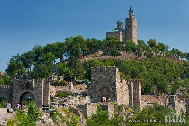 Търновка свири с Кралската фламандска филхармония в църква в Арбанаси