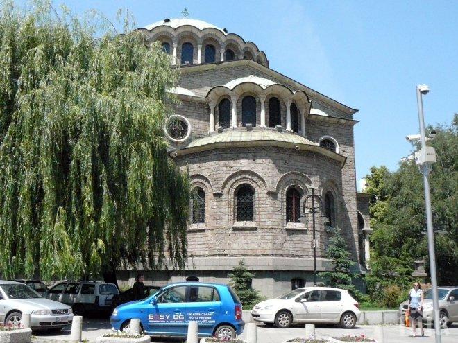 Православната църква отбелязва празника на Света Неделя