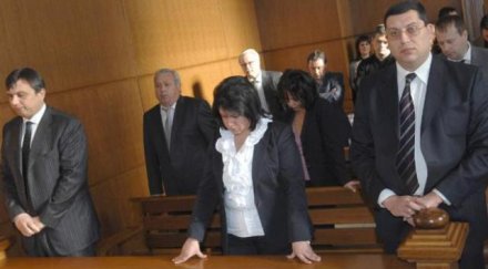 подхванаха прокурора делото сапард