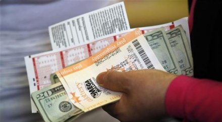 рекорден джакпот 425 млн долара сащ