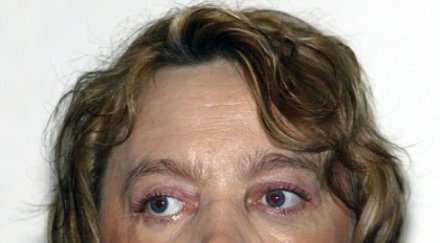 жената лице заем показа