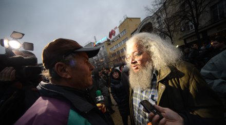 босия спирам доматите започвам бия