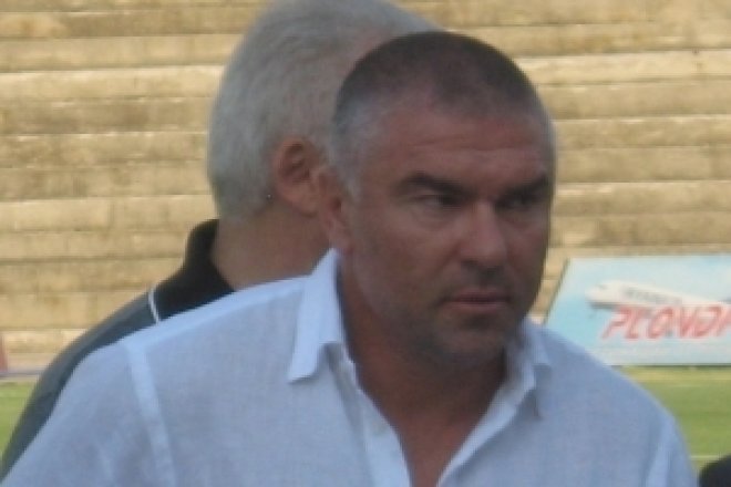 Янев и Марешки издигат конституционен съдия