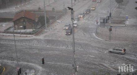 бурята остави без ток няколко софийски квартала