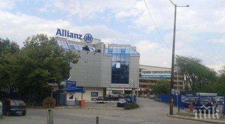 застрахователите работят пълна пара опашките офисите стопиха снимки