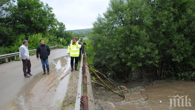 Помагат на 140 пострадали от наводненията семейства във Велико Търново