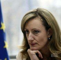 Зинаида Златанова: Веднага да бъде избран нов шеф на ДФ 