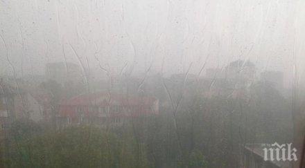 мощен порой гръмотевици софия